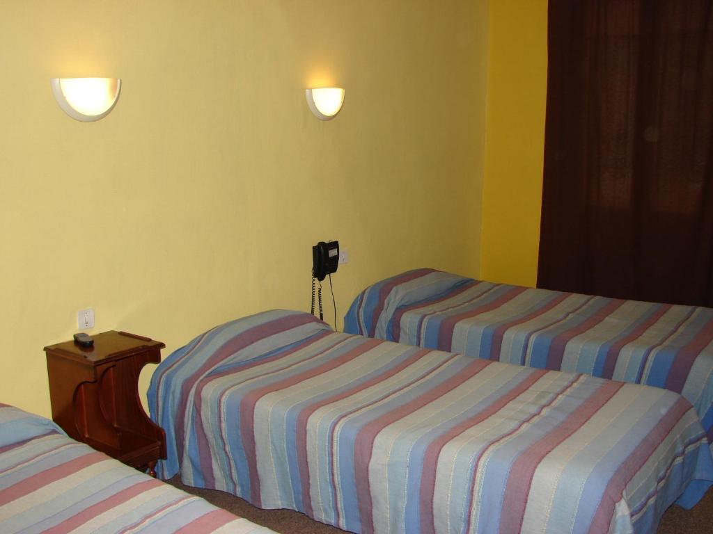 Hotel De Lyon Limoges Room photo